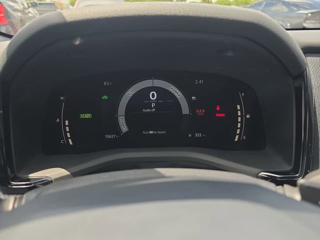 Used 2025 Toyota Camry SE w/ Convenience Package FWD image 18