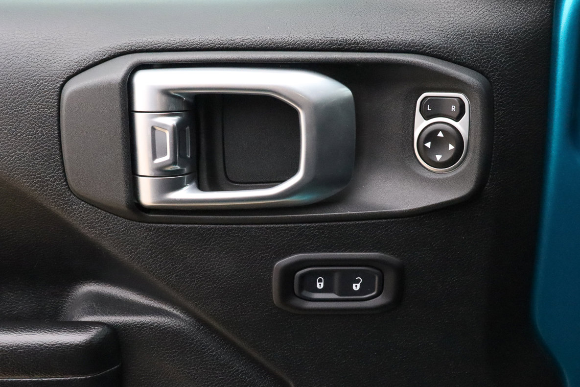 Used 2020 Jeep Wrangler Unlimited Sport S image 16