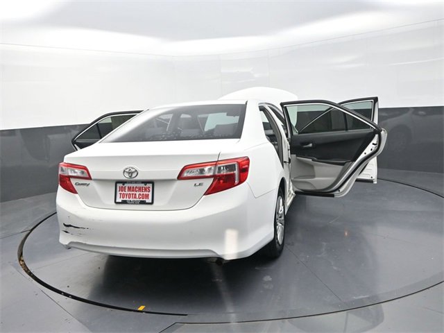 Used 2012 Toyota Camry LE image 40