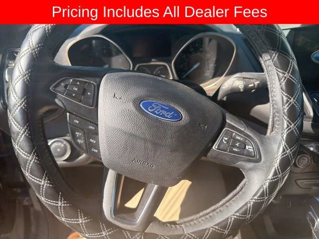 Used 2018 Ford Escape SEL AWD/4WD image 3