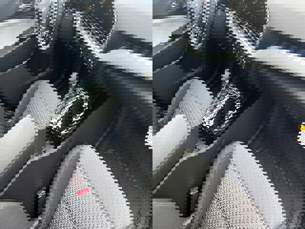 New 2026 Chevrolet Trax LT w/ LT Convenience Package image 23