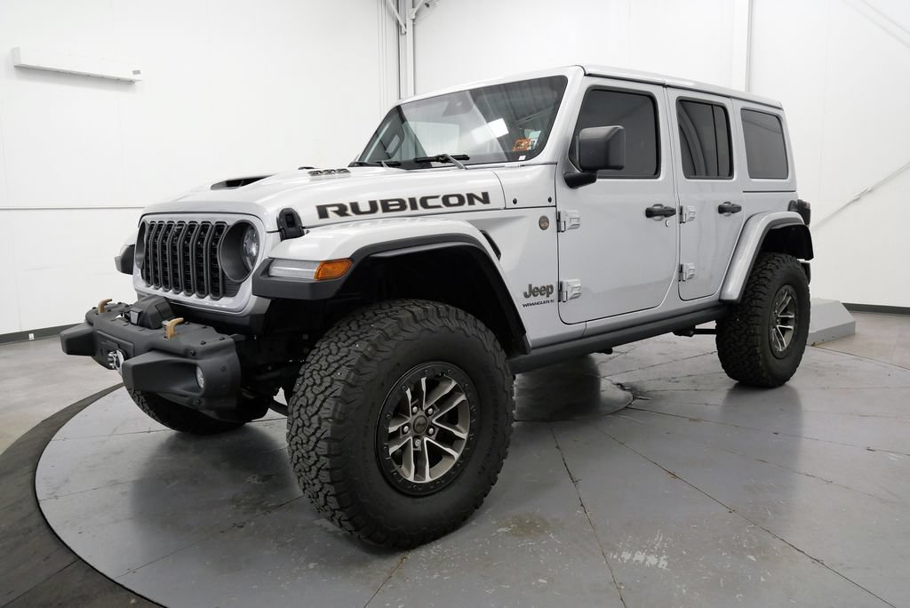 Used 2024 Jeep Wrangler Unlimited Rubicon 392 AWD/4WD image 3
