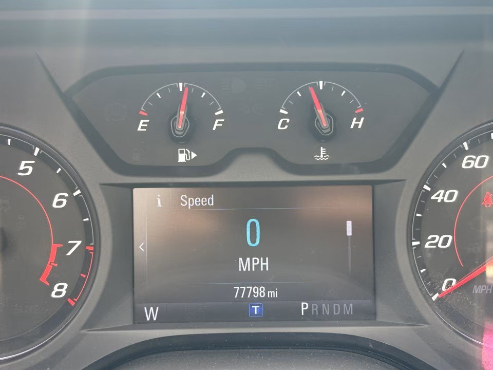 Used 2016 Chevrolet Camaro LT w/ RS Package RWD image 10
