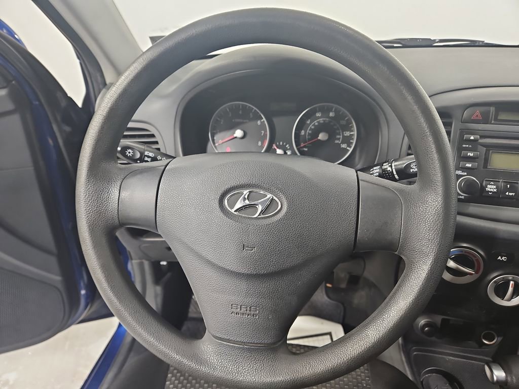 Used 2007 Hyundai Accent GS image 14