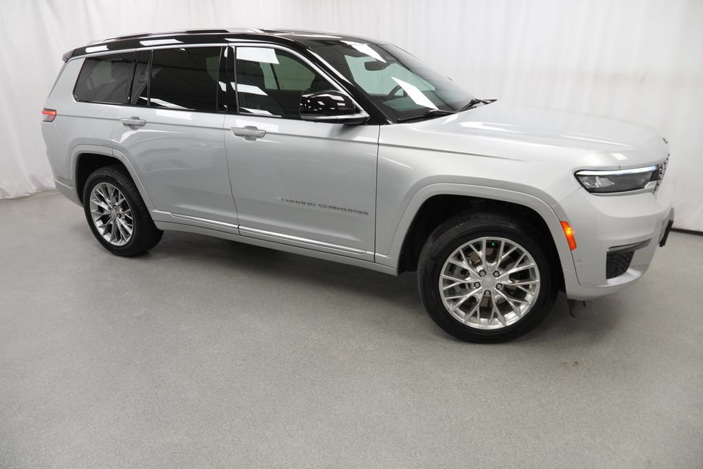 Certified 2021 Jeep Grand Cherokee L Summit w/ Luxury Tech Group V AWD/4WD image 9
