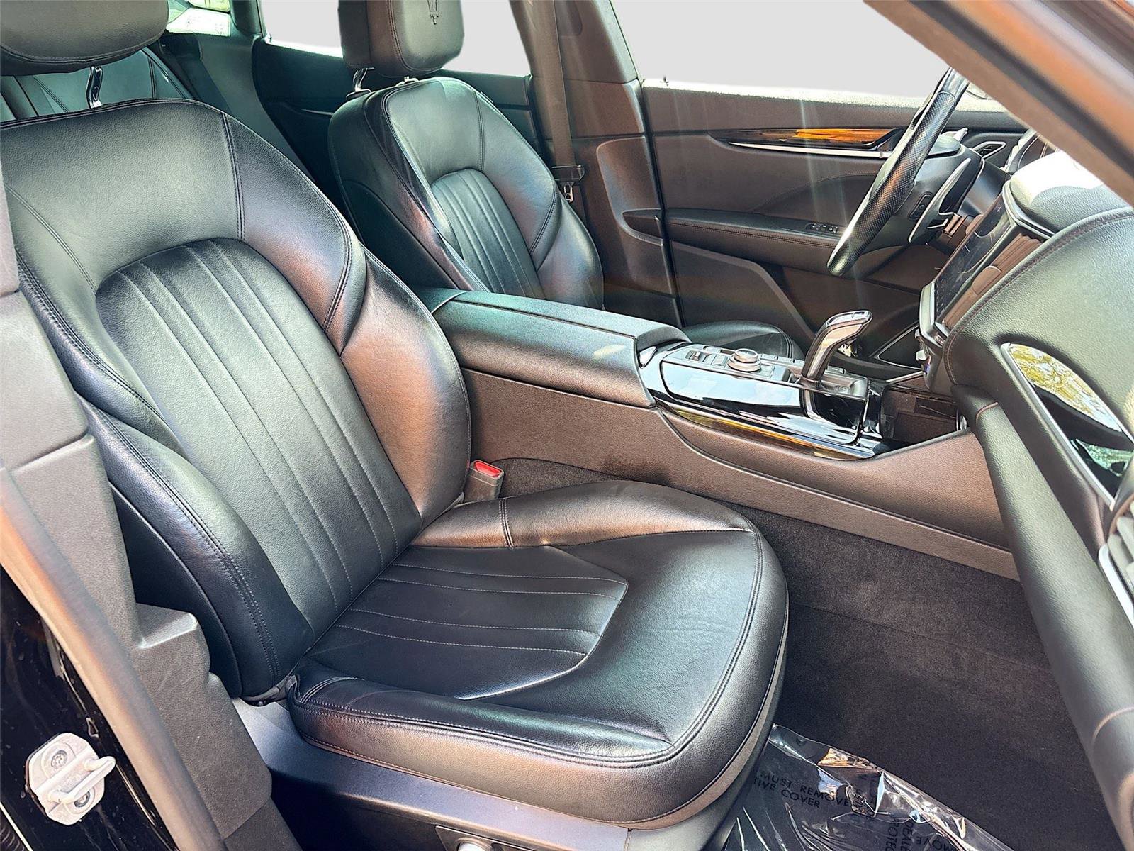 Used 2021 Maserati Levante S image 29