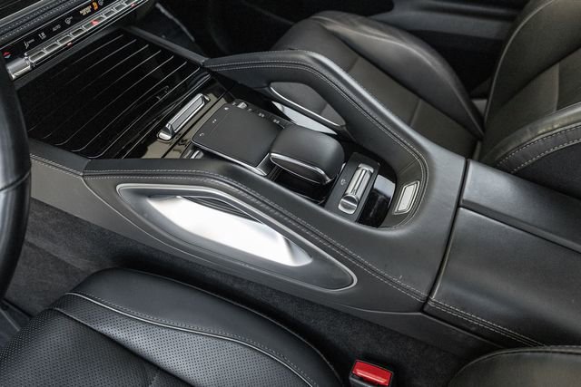 Used 2021 Mercedes-Benz GLS 580 4MATIC image 10