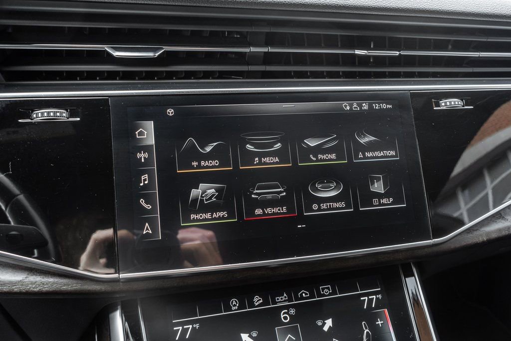 Used 2019 Audi Q8 Premium image 20