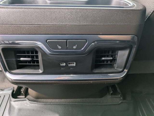 Used 2023 GMC Sierra 1500 Denali w/ Denali Reserve Package AWD/4WD image 16
