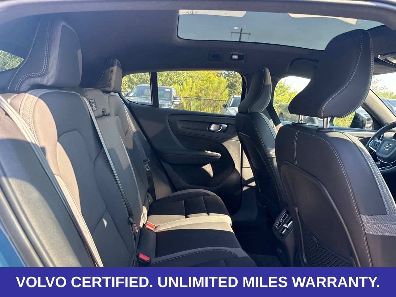 Certified 2023 Volvo C40 Recharge Core AWD/4WD image 16