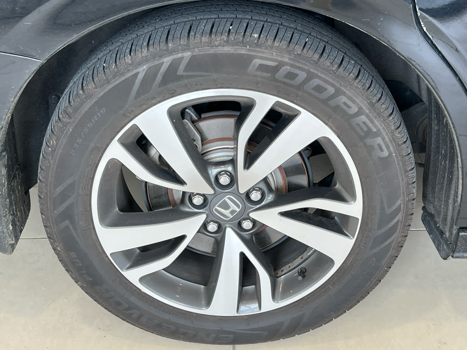 Certified 2022 Honda Odyssey Touring image 6