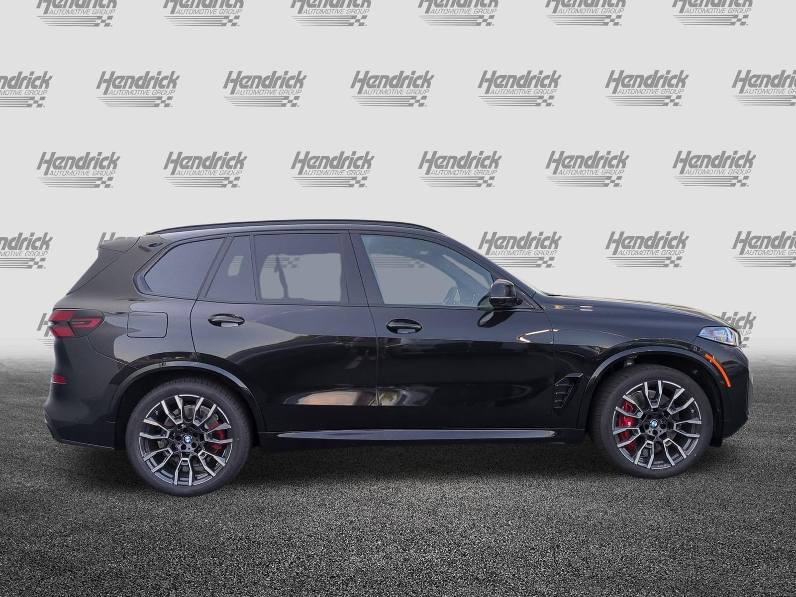 New 2026 BMW X5 xDrive50e w/ M Sport Package AWD/4WD image 11