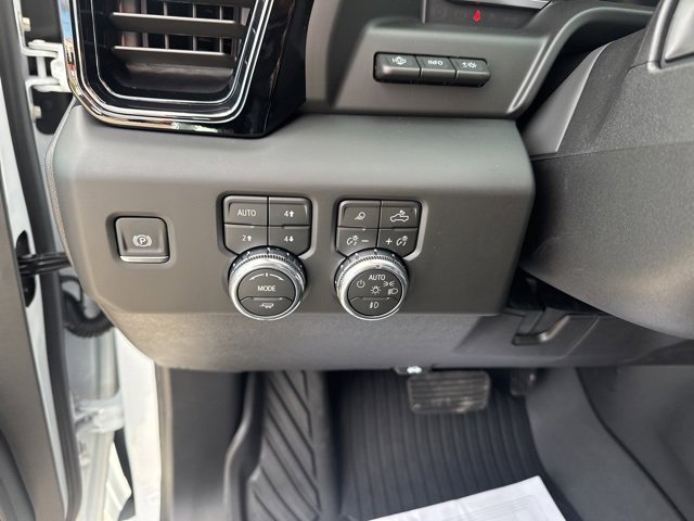 New 2026 GMC Sierra 2500 AT4 w/ Technology Package image 19