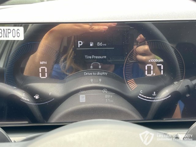 New 2026 Hyundai Tucson SE w/ Tow & Go Package FWD image 25