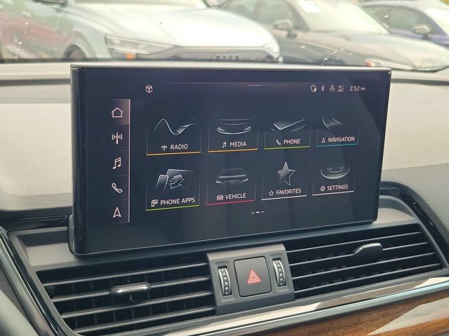 Used 2023 Audi Q5 2.0T Premium Plus w/ Premium Plus Package AWD/4WD image 26