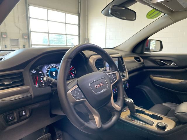 Used 2017 GMC Acadia Denali image 9