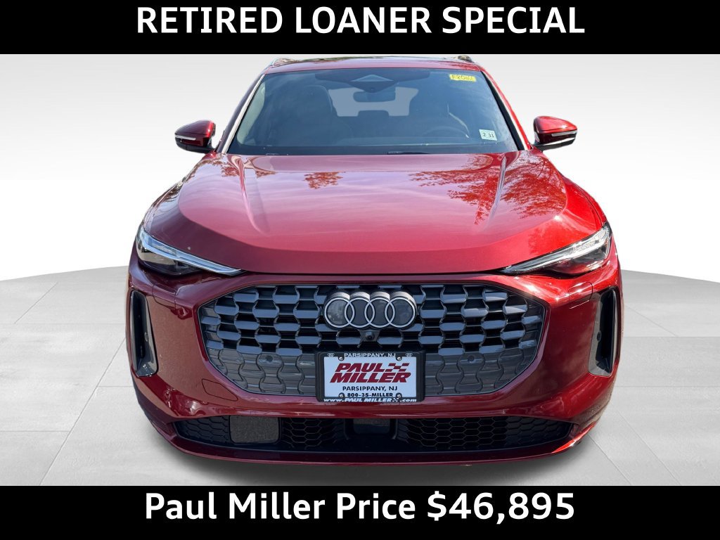 Used 2025 Audi Q5 Premium Plus w/ Premium Plus AWD/4WD image 2