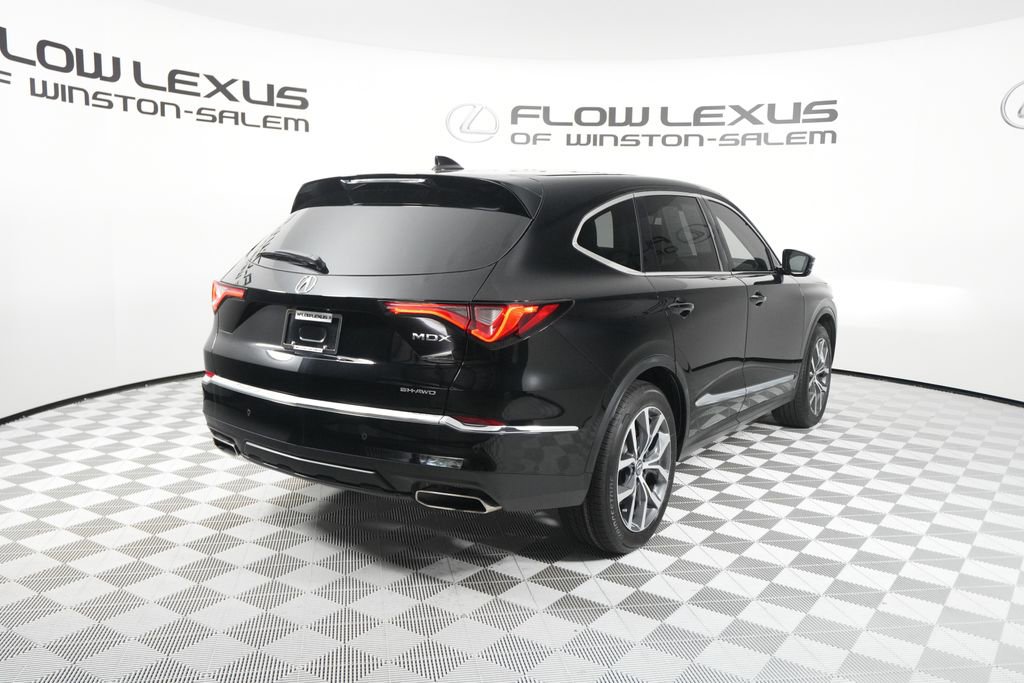 Used 2023 Acura MDX SH-AWD w/ Technology Package image 7