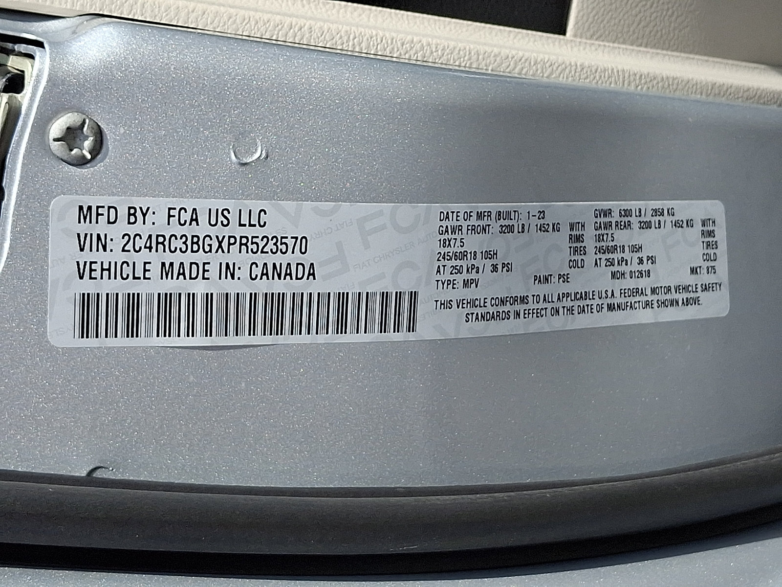 Used 2023 Chrysler Pacifica Touring-L AWD/4WD image 27