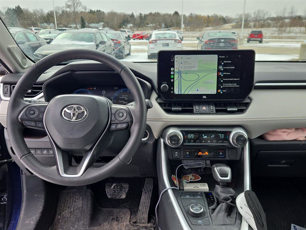 Used 2024 Toyota RAV4 Limited w/ Advanced Technology Package image 4