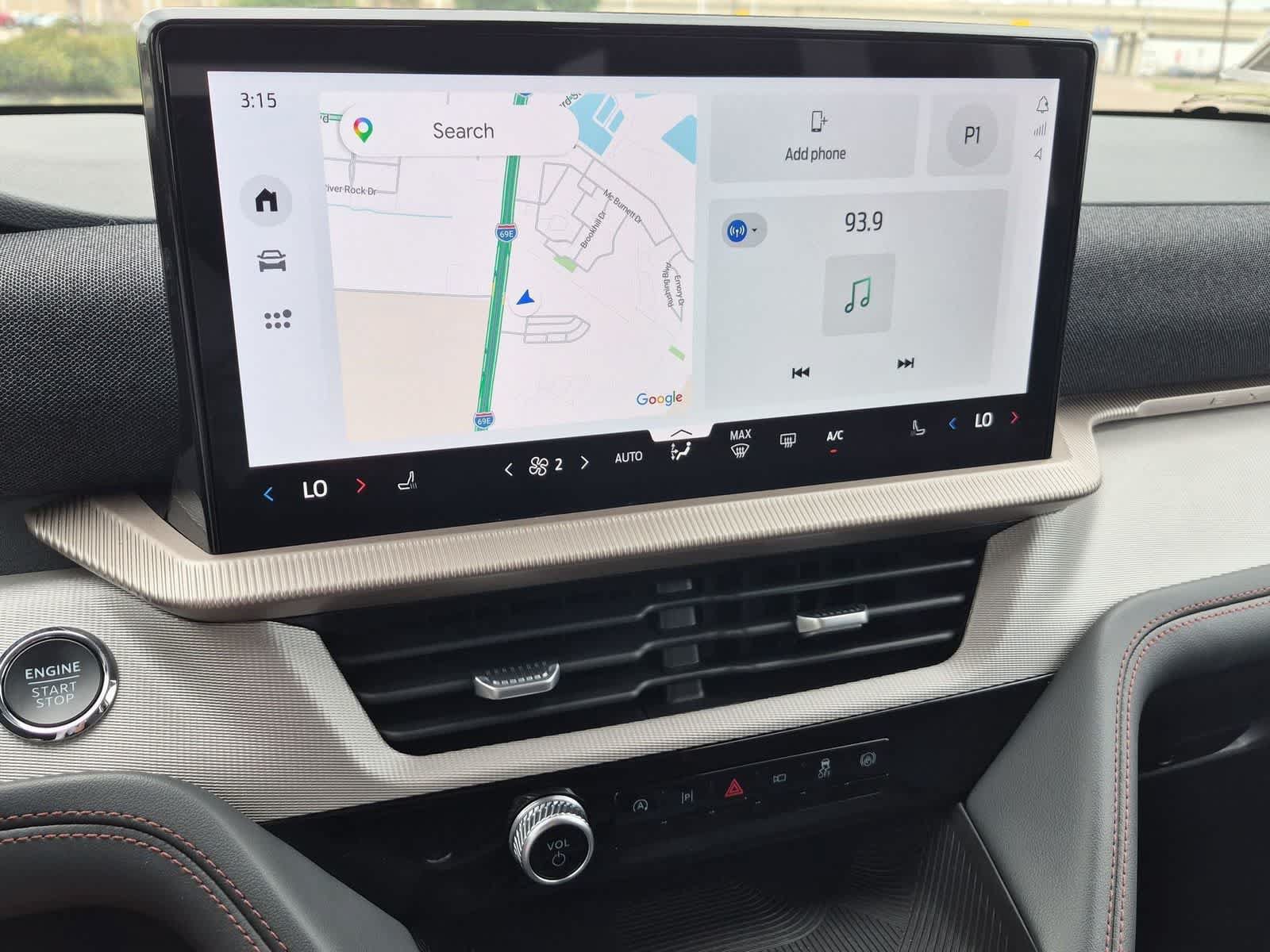 New 2025 Ford Explorer Active RWD image 13