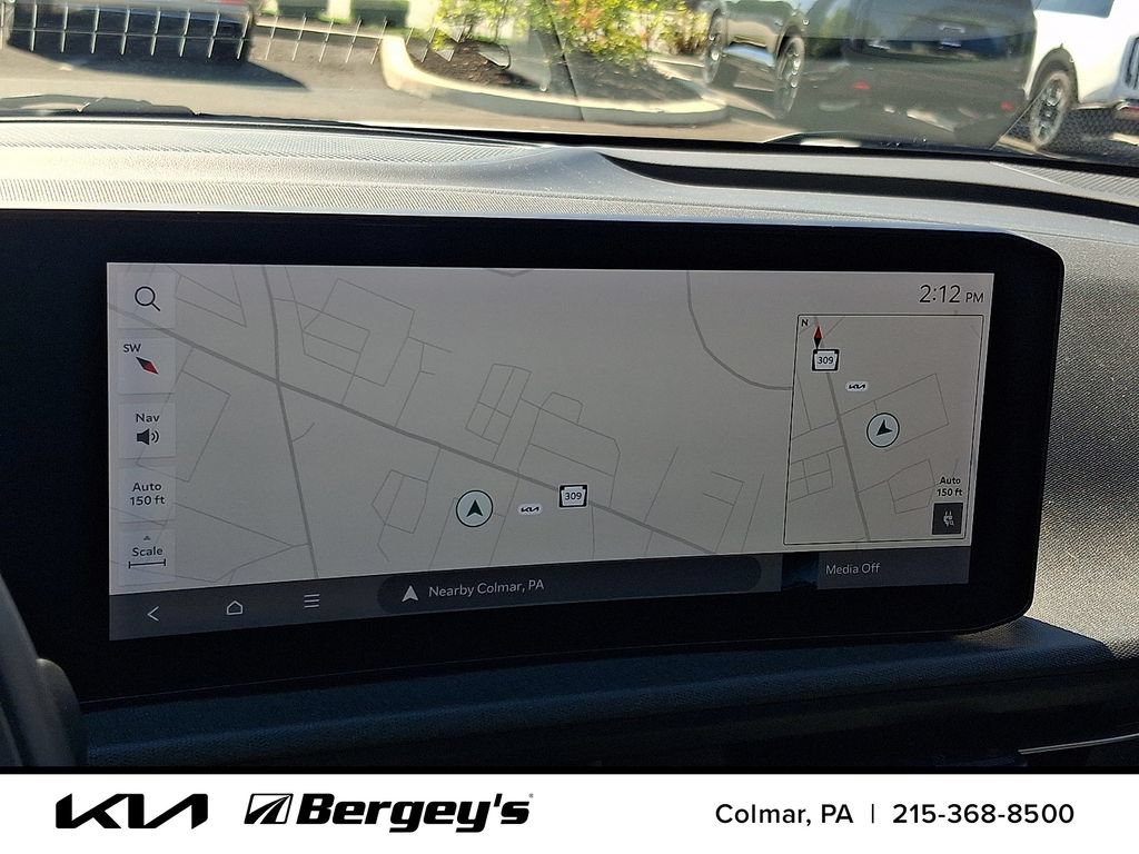 Certified 2025 Kia EV6 Light w/ Light LR Technology Package AWD/4WD image 19