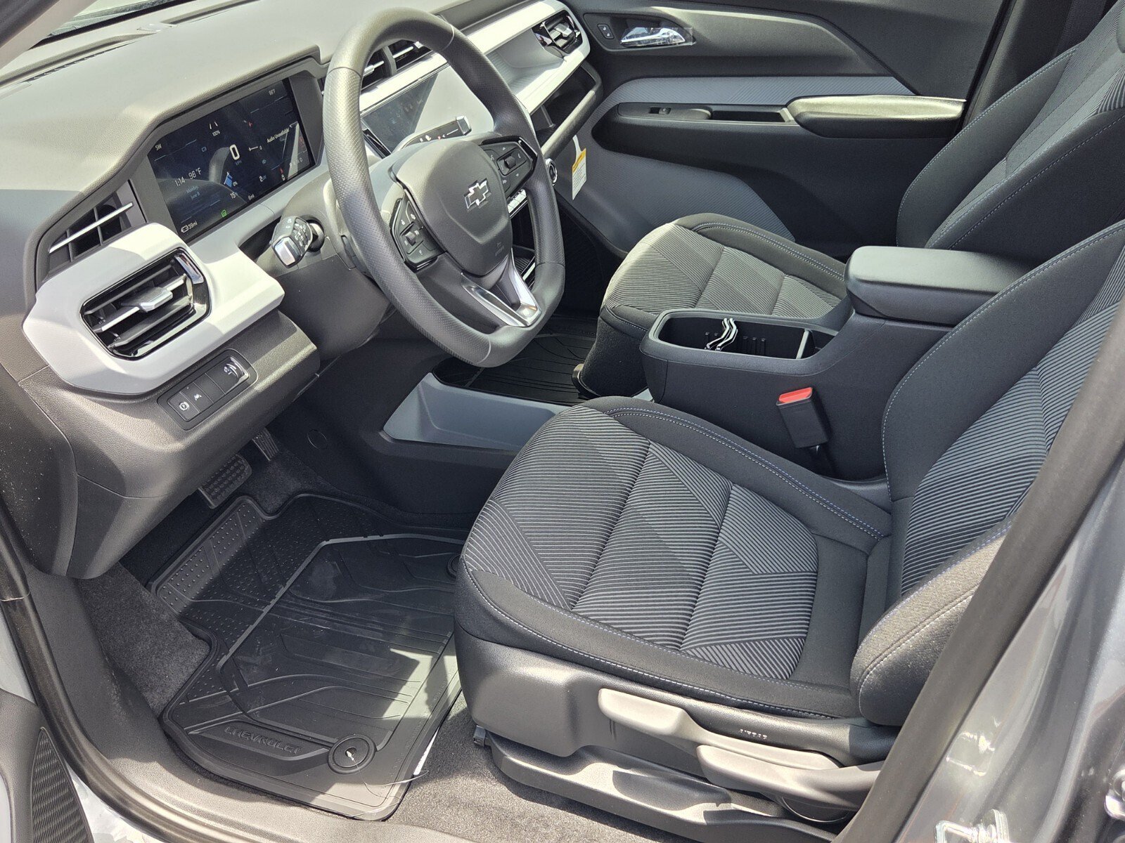 New 2027 Chevrolet Bolt LT FWD image 5