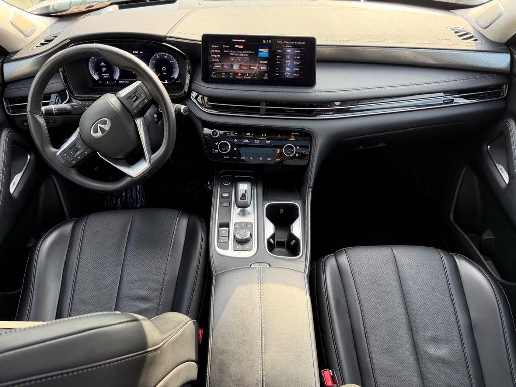 Used 2024 INFINITI QX60 Luxe w/ Vision Package image 13
