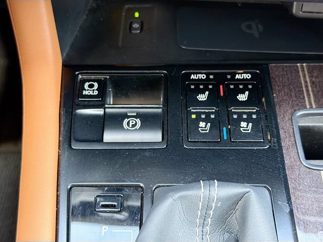Used 2022 Lexus RX 350L Luxury w/ Accessory Package (Z1) FWD image 49