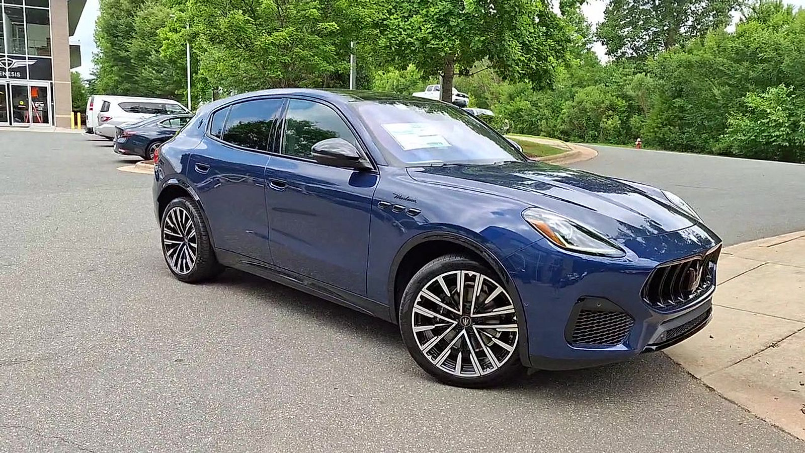 New 2025 Maserati Grecale Modena AWD/4WD image 2