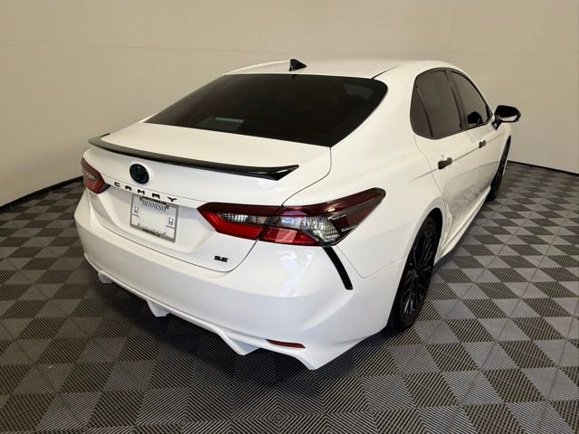 Used 2022 Toyota Camry SE image 6