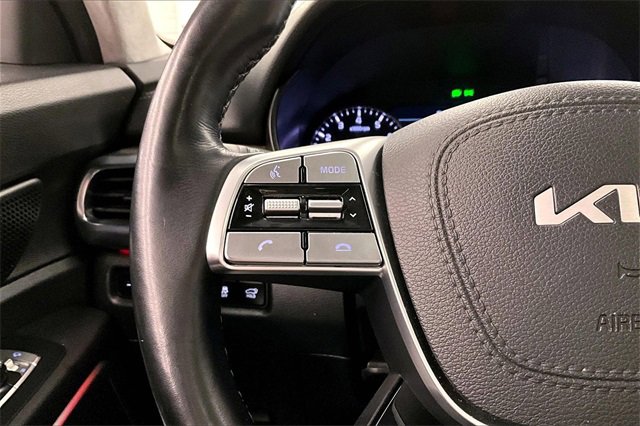 Used 2022 Kia Telluride SX w/ SX Prestige Package image 23