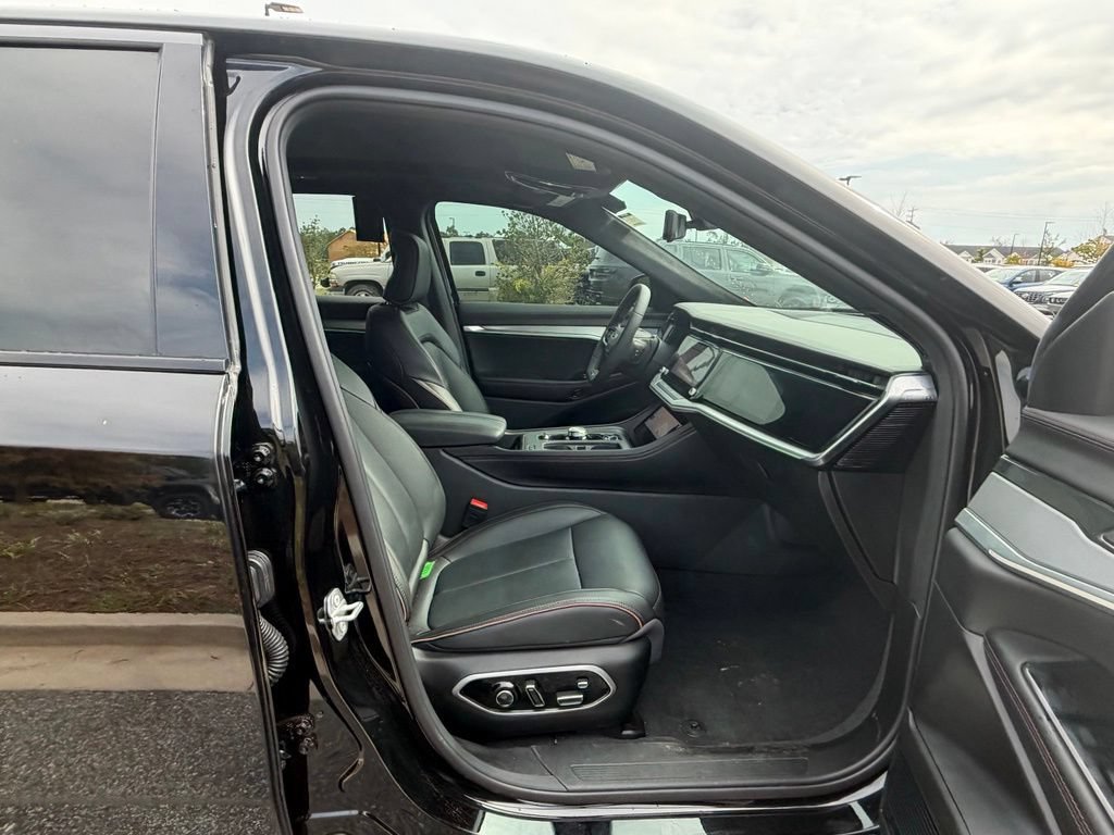 Used 2025 Jeep Wagoneer S Launch Edition AWD/4WD image 53