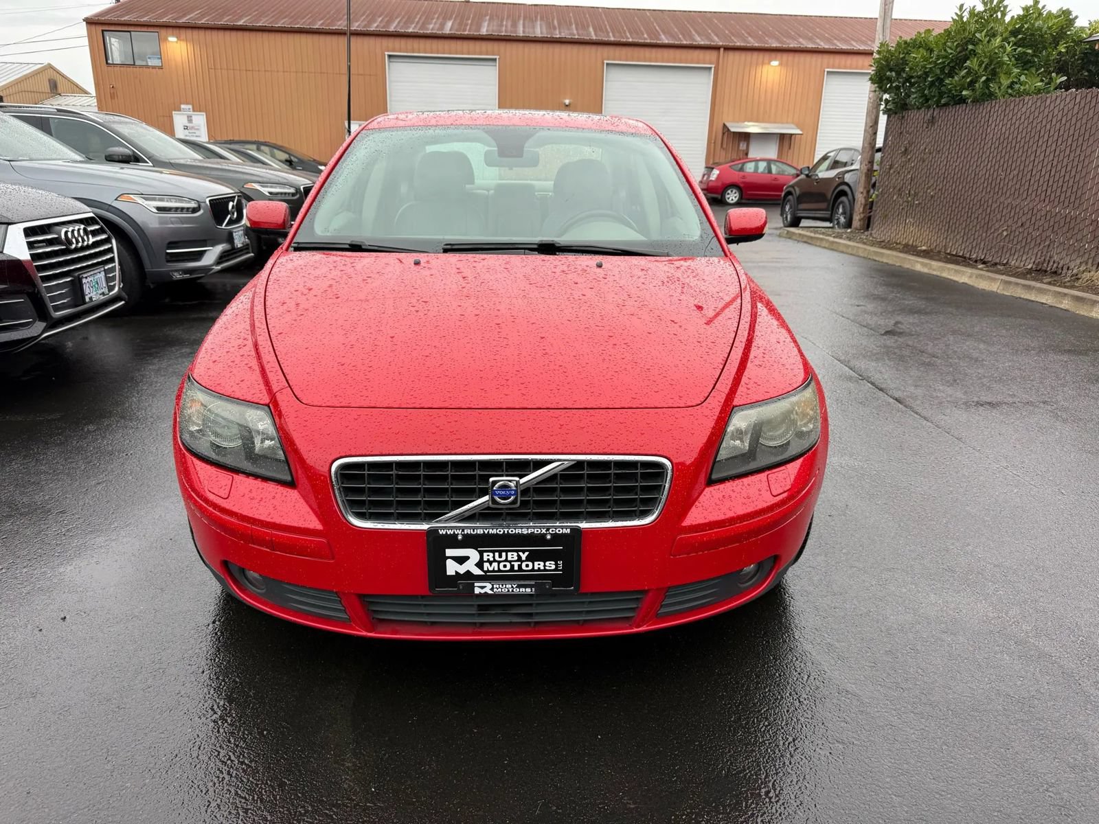 Used 2006 Volvo S40 T5 FWD image 2