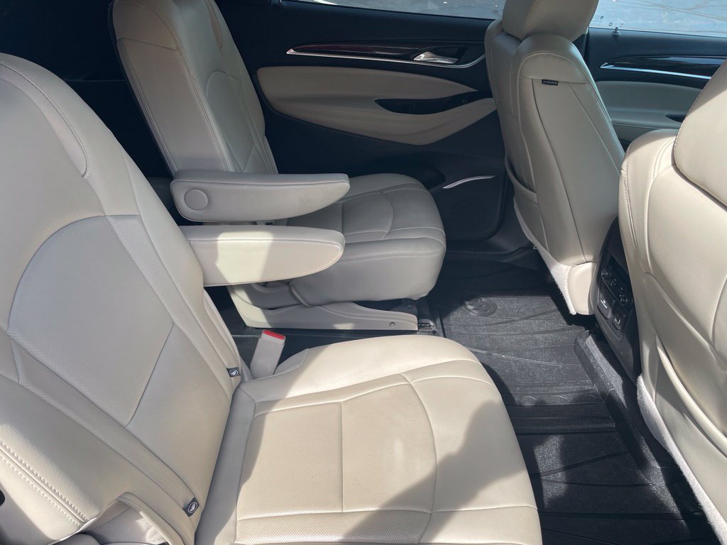 Used 2019 Buick Enclave Premium AWD/4WD image 39