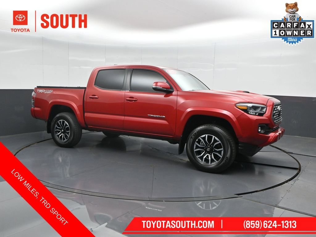 Used 2023 Toyota Tacoma TRD Sport AWD/4WD image 4