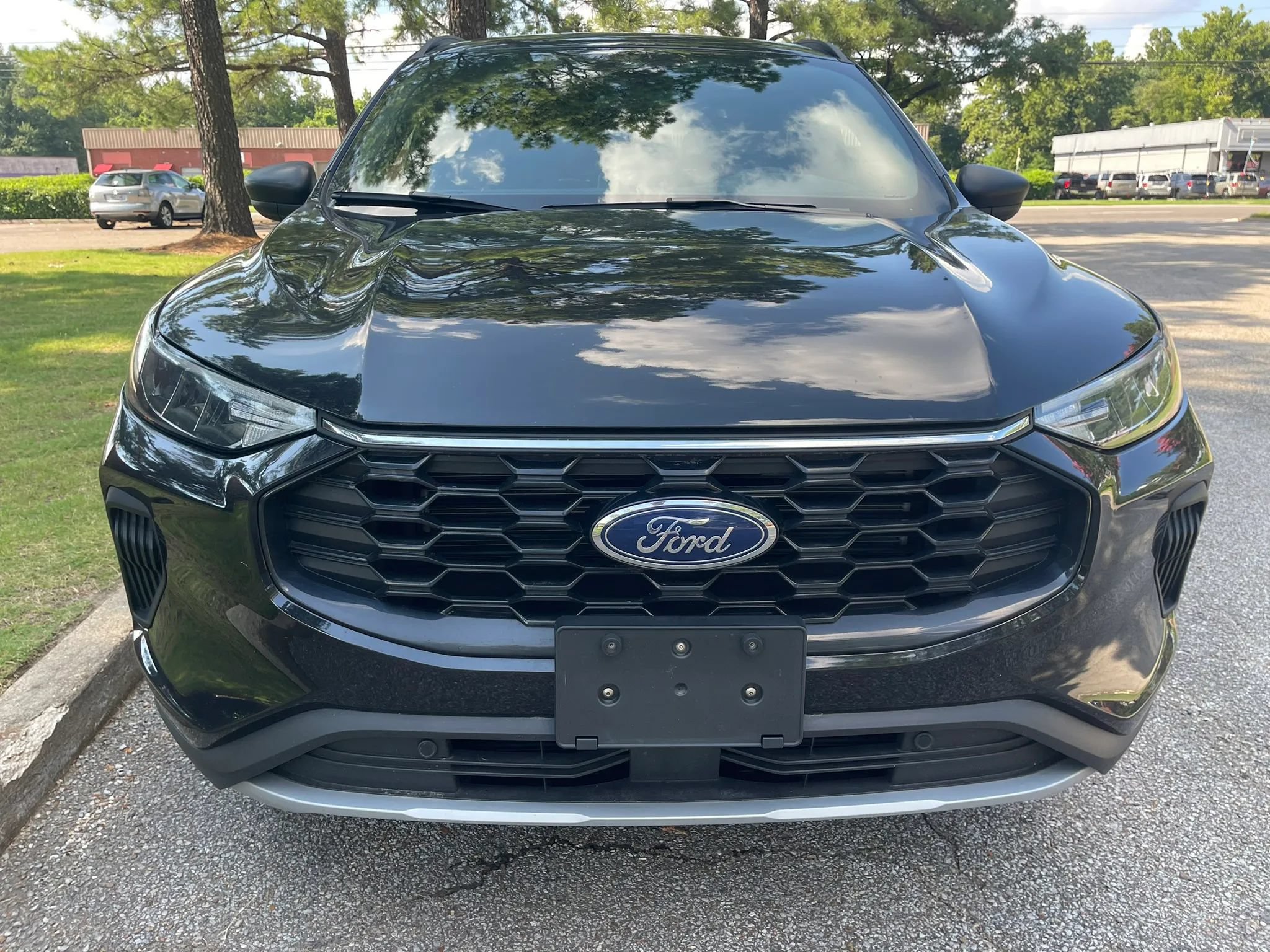 Used 2025 Ford Escape ST-Line FWD image 8