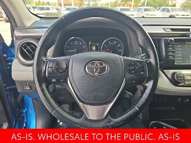 Used 2018 Toyota RAV4 Limited FWD image 16