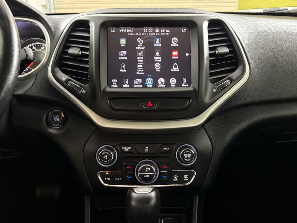 Used 2014 Jeep Cherokee Limited image 18