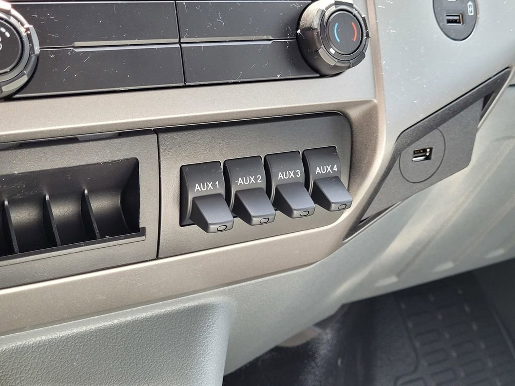 New 2025 Ford F650 2WD Regular Cab Super Duty image 21