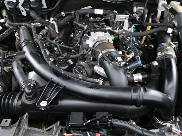 Used 2023 Ford Bronco Wildtrak image 30