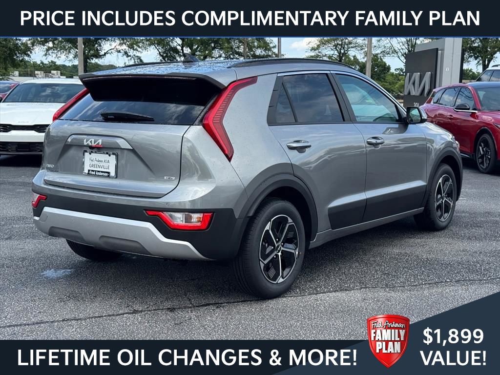 New 2026 Kia Niro EX FWD image 3