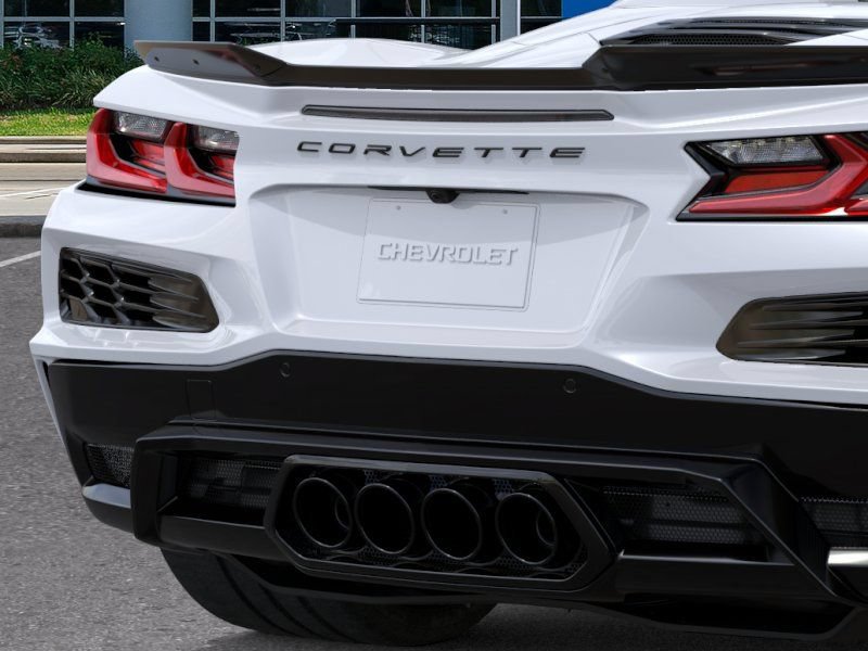 New 2027 Chevrolet Corvette Grand Sport w/ Stealth Interior Trim Package RWD image 14