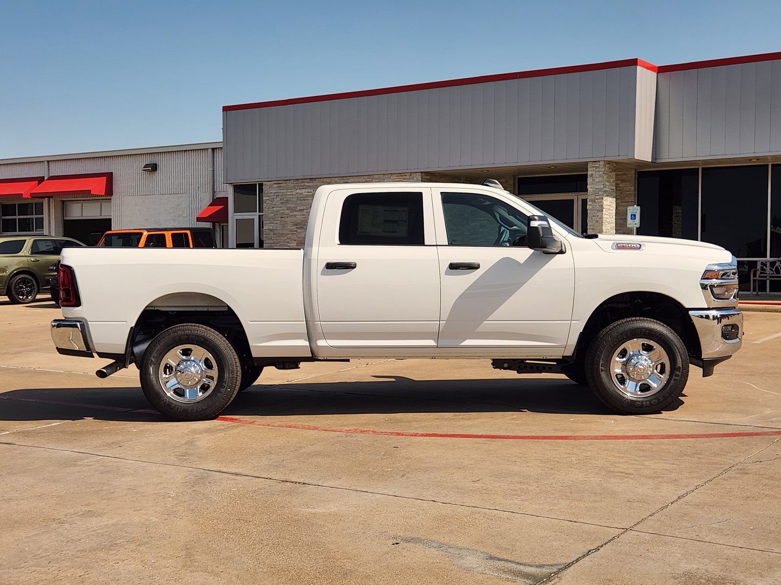 New 2026 RAM 2500 Tradesman w/ Chrome Appearance Group AWD/4WD image 7