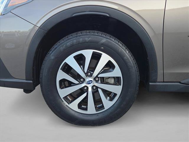 Used 2022 Subaru Outback Premium AWD/4WD image 23