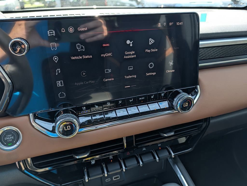 New 2026 GMC Canyon AT4 w/ Technology Plus Package AWD/4WD image 15
