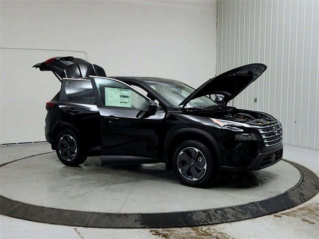 New 2025 Nissan Rogue SV image 9