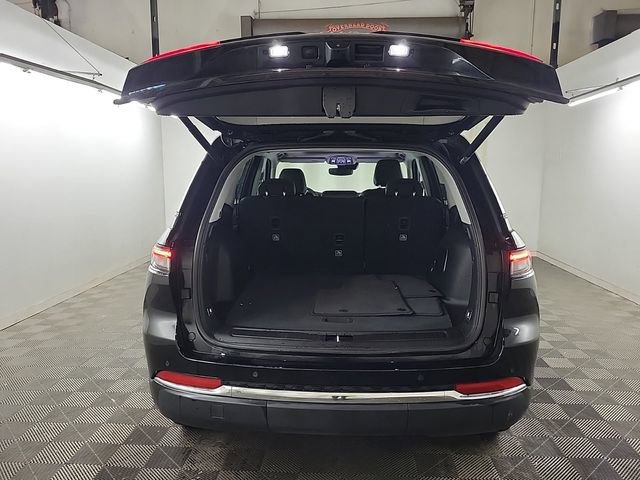 Used 2023 Jeep Grand Cherokee 4xe image 10