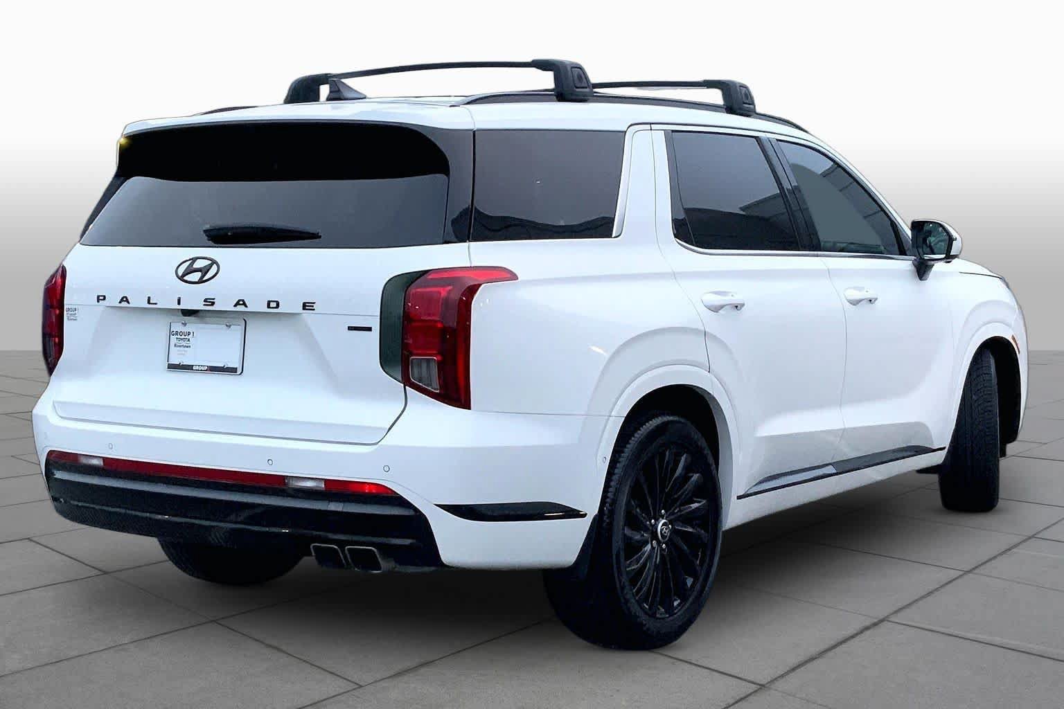Used 2024 Hyundai Palisade Calligraphy AWD/4WD image 12