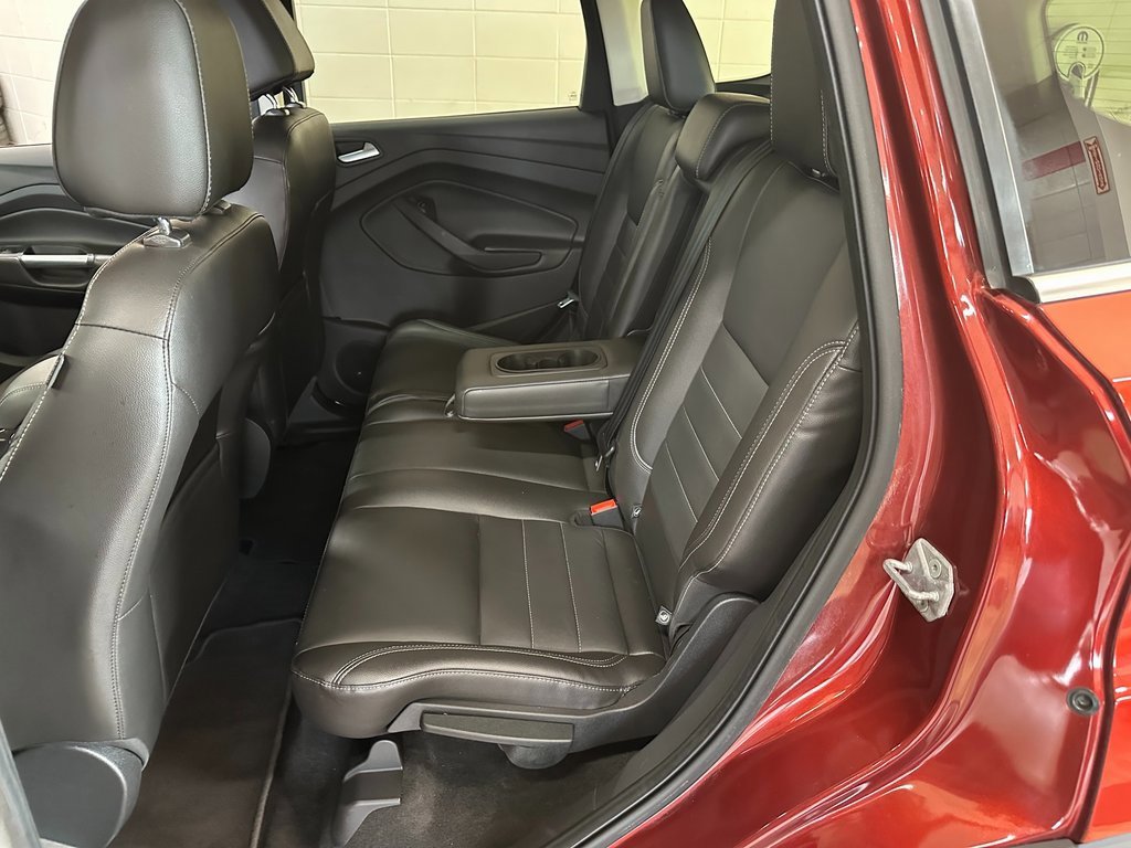 Used 2014 Ford Escape Titanium image 32